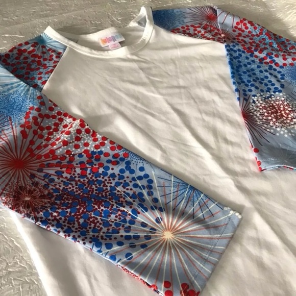 Lularoe Randy Americana - Picture 1 of 3